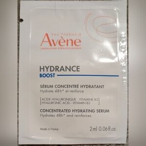 Avène Hydrance Boost Concentrated Hydrating Serum - White